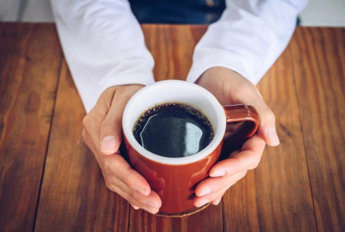 Что произойдет с вашим телом, если пить кофе без кофеина — пять интересных изменений