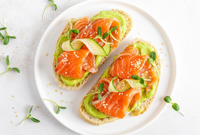 Ученые назвали продукты, снижающие воспаление в организме пожилых людей