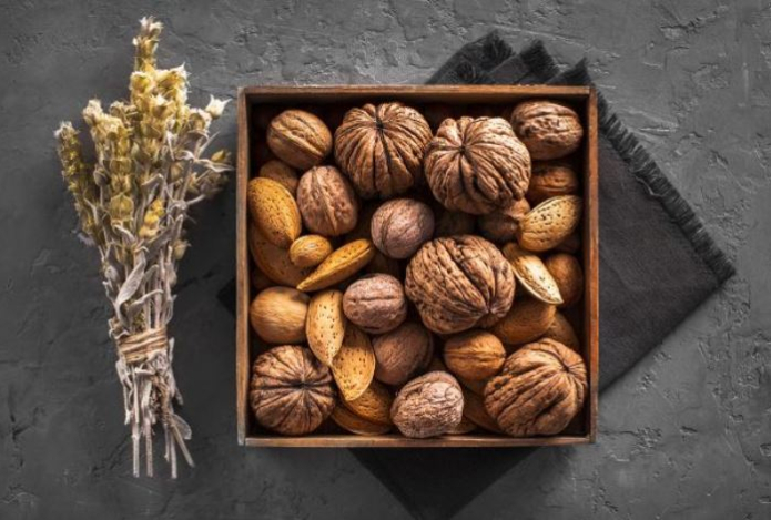 Этот орех замедляет старение. Отличный источник омега-3, белка, полифенолов и витамина Е