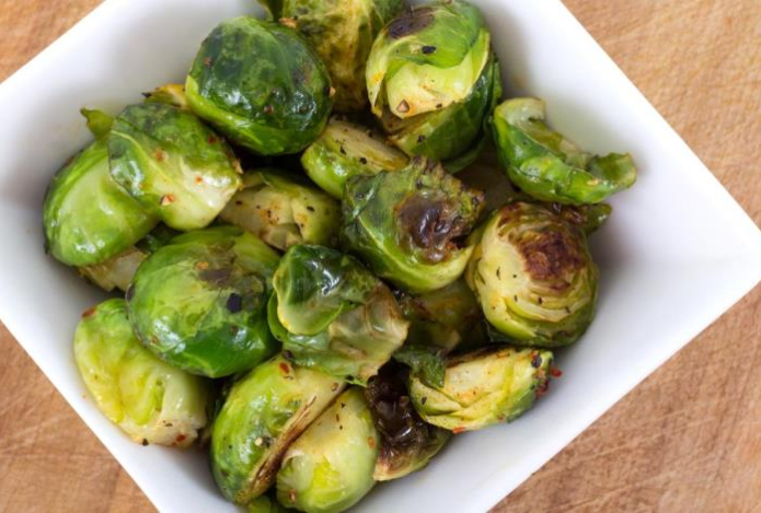 Назван самый лучший овощ для снижения высокого уровня холестерина. Он богат клетчаткой и антиоксидантами