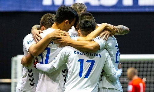 Казахстан вышел в четвертьфинал Евро-2024 по мини-футболу