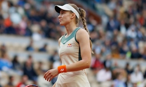 Сенсационная теннисистка высказалась о Рыбакиной после победы над ней на «Ролан Гаррос»