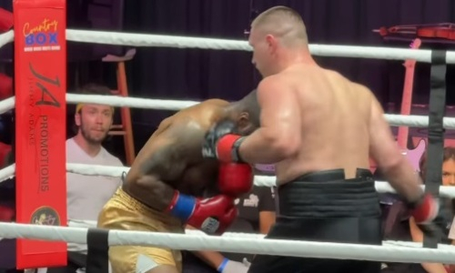 Непобежденный украинский супертяж нокаутировал американца у него на родине. Видео