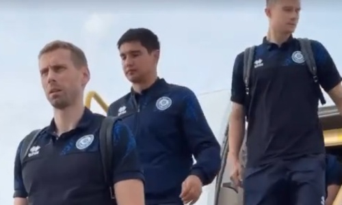 Сборная Казахстана по футболу прилетела в Австрию