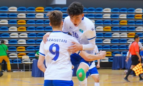 Казахстан разгромил Узбекистан и вышел в финал чемпионата мира