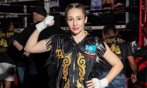 Ангелина Лукас сделала заявление о бое с чемпионкой мира