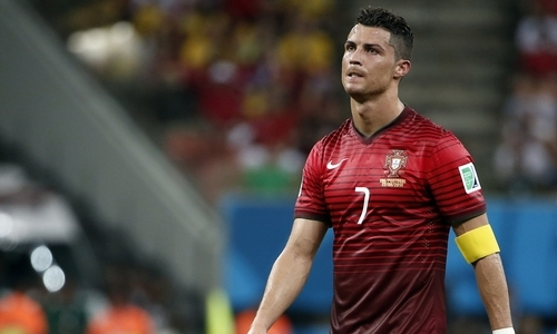 Сборная Португалии приняла решение по Роналду на матч Евро-2024