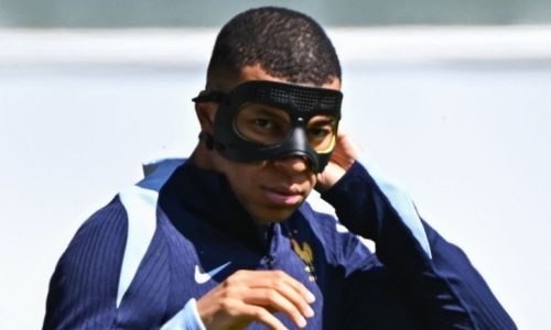 УЕФА вынес решение по новой маске Мбаппе