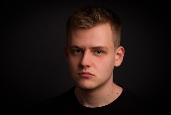 Врач объяснил, как поставить себе диагноз по лицу. Проверьте, есть ли у вас заболевания