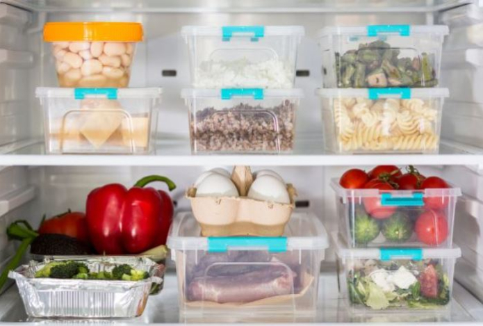 Выбросьте, чтобы не отравиться — какие продукты утилизировать после отключения холодильника