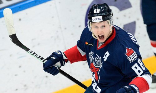 «Активно проталкивает». Стала известна правда о переходе известного российского нападающего в «Барыс»