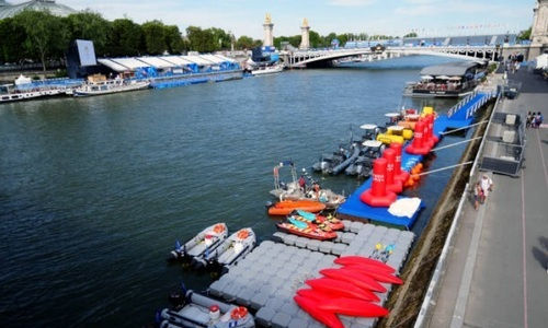 «Это похоже на издевательство». Организаторы Олимпиады-2024 подверглись жесткой критике