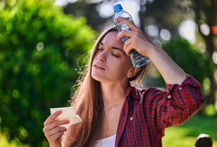 Как помочь человеку с тепловым истощением?