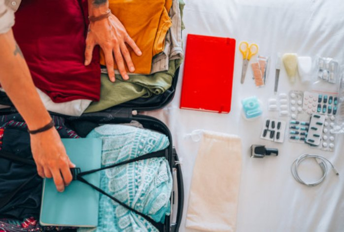 Эндокринолог перечислила препараты, которые должны быть в аптечке туриста