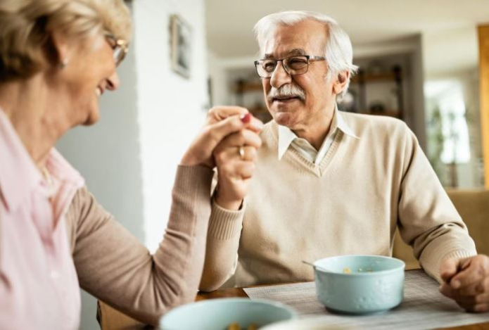 Этот продукт надо есть пожилым людям — улучшает работу сердца и состояние кожи, волос и ногтей. Богат магнием и кремнием