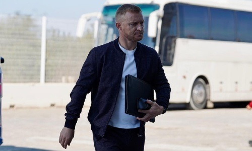 Почему не Коваль? Карпович объяснил выбор вратаря на матч с «Кайратом»