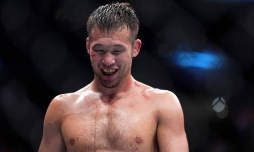 «Казахский Терминатор» заявил о сходстве с Шавкатом Рахмоновым