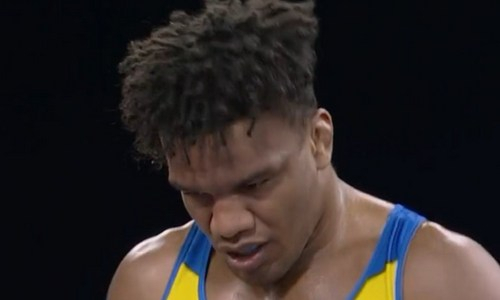 Казахстанский борец сразится с олимпийским чемпионом на Играх в Париже