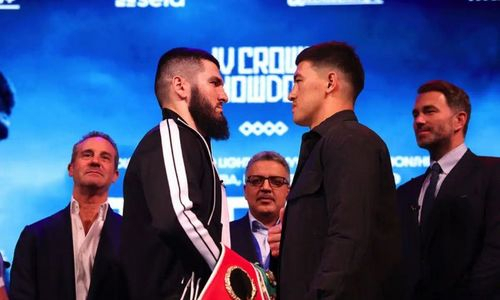 «Это не бой 50 на 50». Рой Джонс назвал фаворита поединка Дмитрий Бивол — Артур Бетербиев