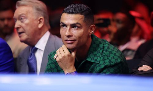 Месси? Роналду предложили боксерский поединок с другой звездой футбола