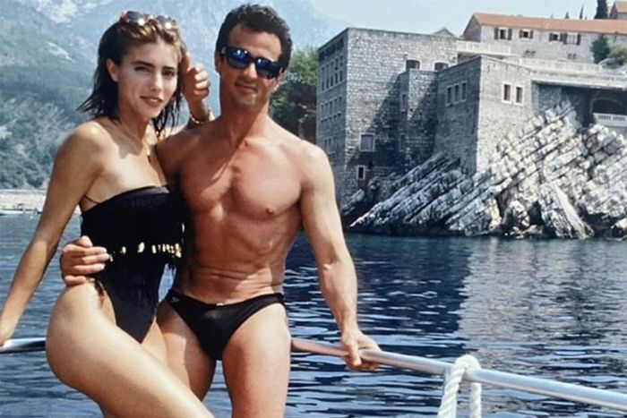 Сильвестр Сталлоне показал себя на архивном снимке в плавках