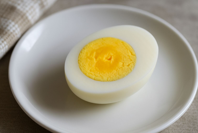 Что будет, если съесть вчерашнее яйцо? Диетологи дали ответ
