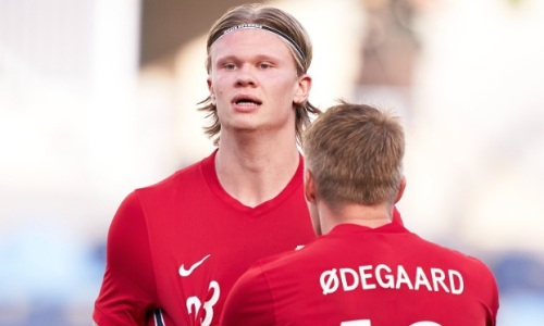 Звезде сборной Норвегии досталось в матче с Казахстаном