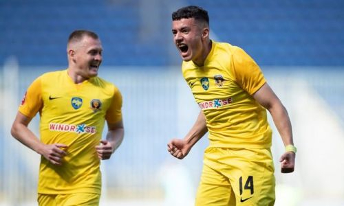 Два украинских футболиста не вернулись домой после Евро-2024