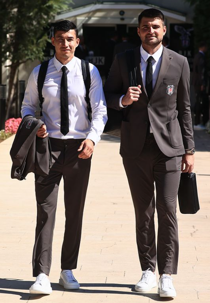 Зайнутдинов отправился на матч Лиги Европы с «Аяксом». Фото