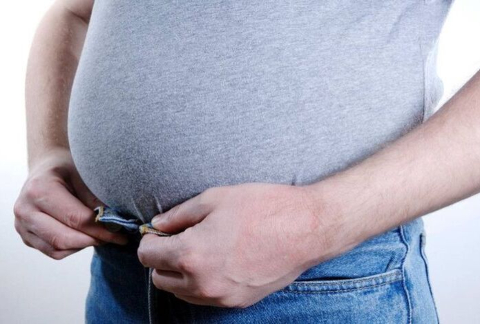 Назван напиток для борьбы со вздутием живота