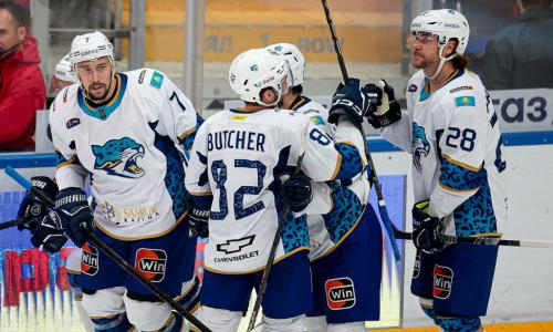 Отставка генерального директора и три звена легионеров. Что происходит с «Барысом» в нынешнем сезоне?