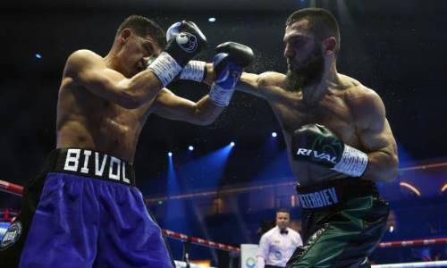 «Абсолютно не соответствует». Бивол узнал хорошую новость после поражения Бетербиеву