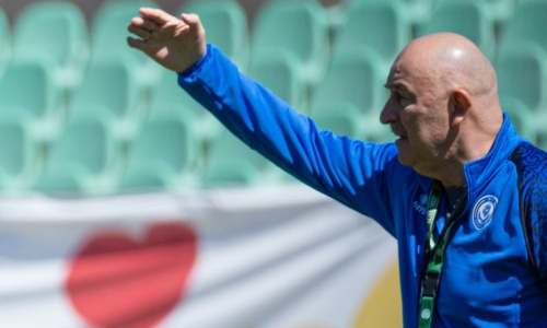 «Человек не простой». Нападающий сборной Казахстана оценил высказался о работе Черчесова