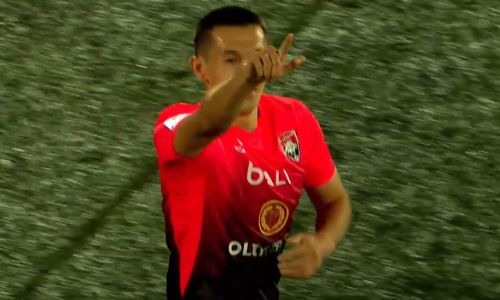 Хет-трик нападающего сборной Казахстана обеспечил разгром 5:1 в матче КПЛ