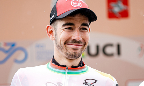 «Астана» объявила о подписании французского велогонщика