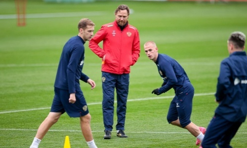 «Никого заставлять играть не буду». Карпин сделал жесткое заявление об игре за сборную России