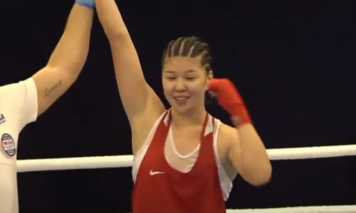 Казахстан разгромил Россию на молодежном чемпионате мира по боксу