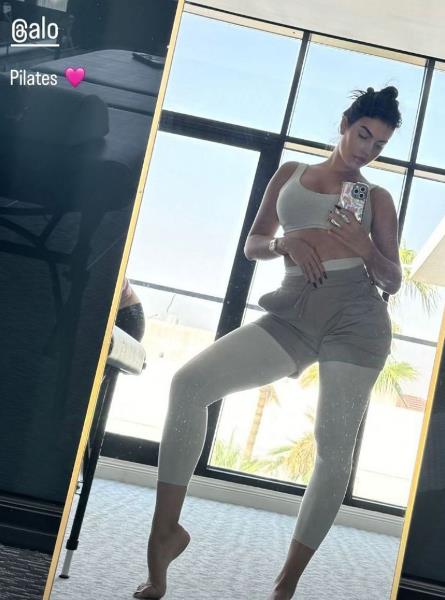 Спутница Криштиану Роналду Джорджина поделилась фото из спортзала