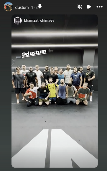 Хамзат Чимаев провел поединок с сыном Рамзана Кадырова