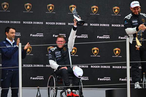 Трижды прозвучал гимн Казахстана в Испании за прошедшие выходные