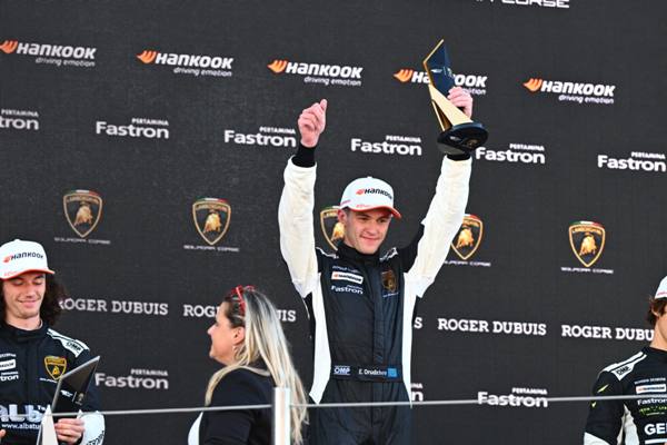 Трижды прозвучал гимн Казахстана в Испании за прошедшие выходные