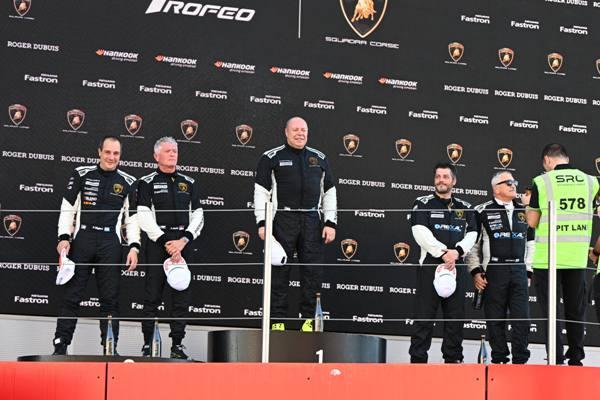 Трижды прозвучал гимн Казахстана в Испании за прошедшие выходные