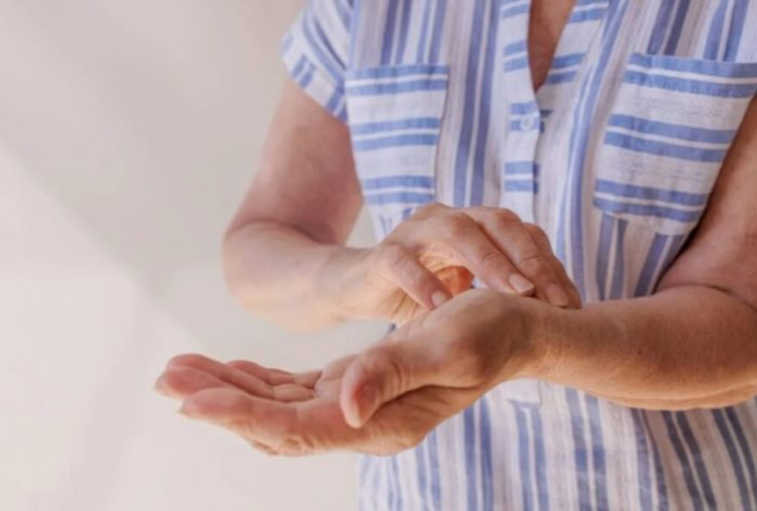 Вот каким должен быть нормальный пульс у пожилых людей