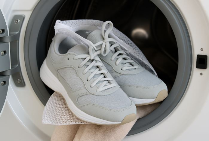 Как безопасно постирать кроссовки в стиральной машине — секреты идеальной чистоты без ущерба для обуви