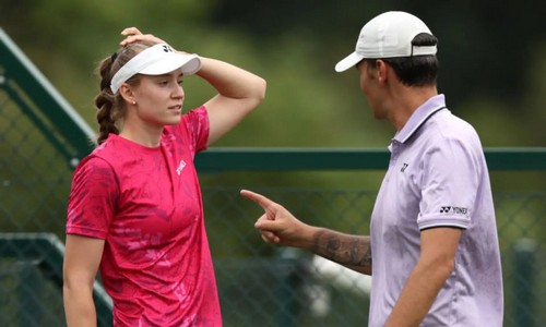 Елена Рыбакина впервые публично высказалась о расставании с тренером