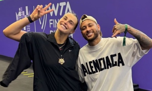 Арина Соболенко «увела» Неймара у Елены Рыбакиной