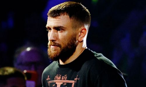 Чемпион мира «отправил» на пенсию Василия Ломаченко