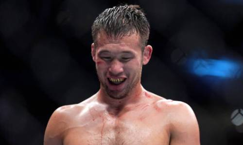 Шавката Рахмонова обрадовали перед поединком с непобежденным бойцом