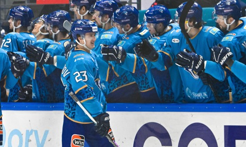 «Собрались „кулачком“». Максим Мухаметов рассказал, за счет чего «Барыс» победил «Металлург»