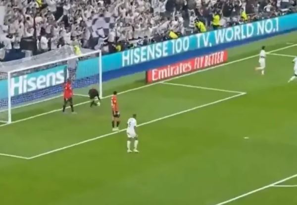 Мбаппе странно отреагировал на хет-трик Винисиуса в матче с «Осасуной»